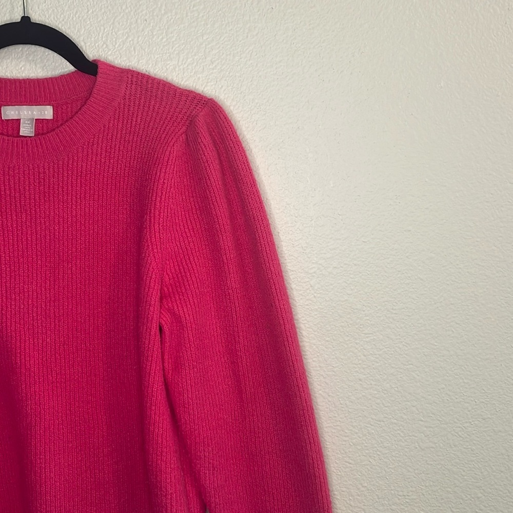 Puff sleeve sweater 💕 - Picture 1 of 3